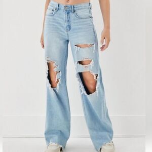 American Eagle Skater Jean Supee High Rise Distressed  Women's 12  NWT 31 Waist